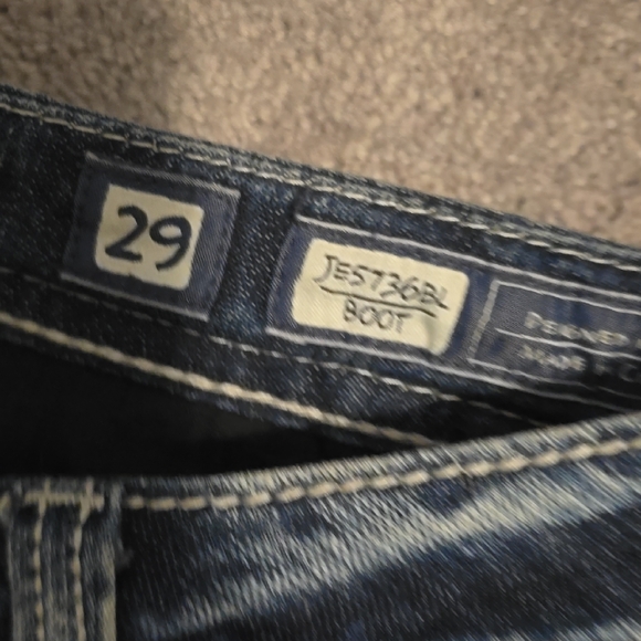 Women's MISS ME Jeans with Embroidered Pocket - Picture 4 of 4